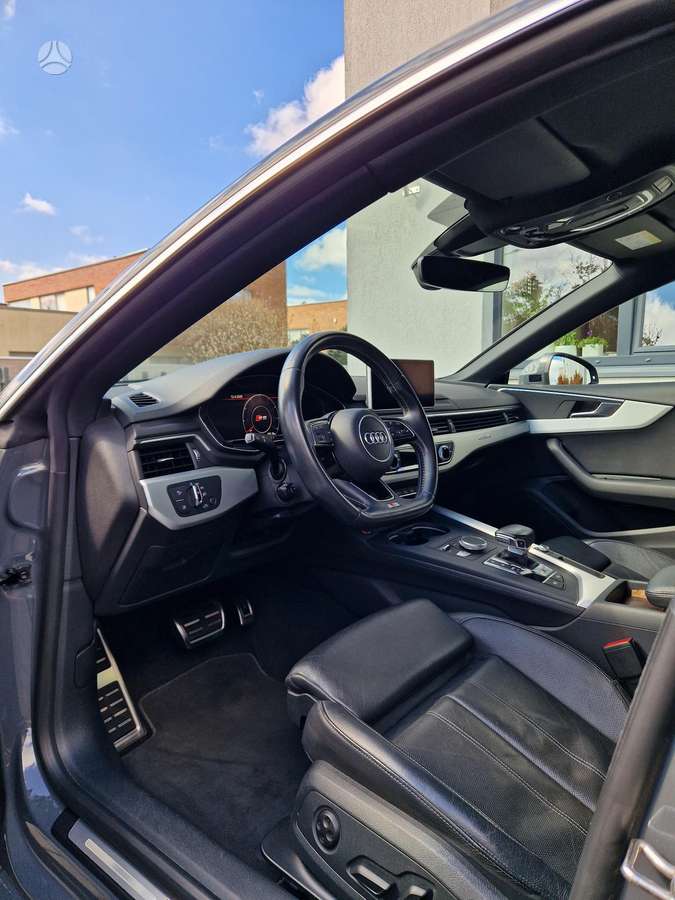 Audi S5, 3.0 l., hatchback