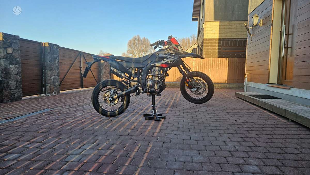 Aprilia SX 125cc, supermoto