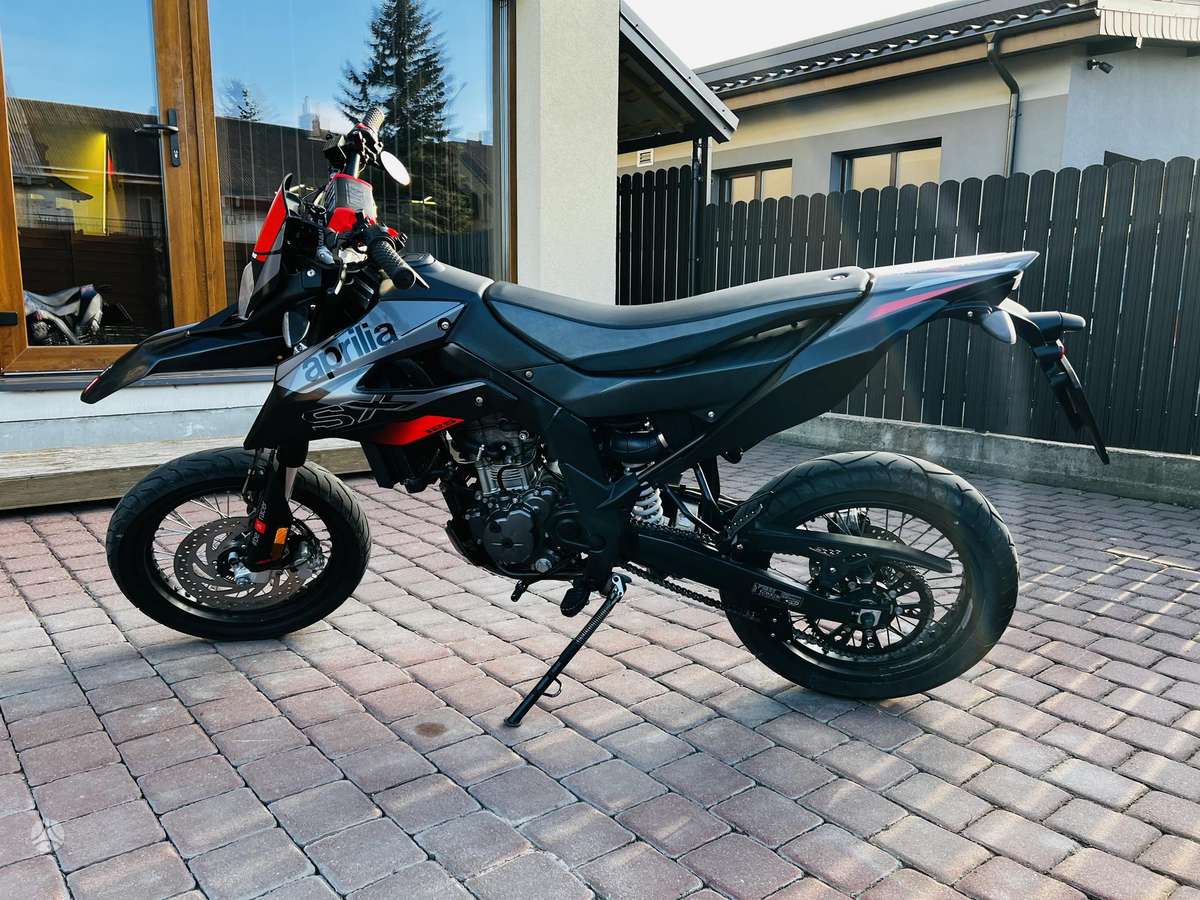 Aprilia SX 125cc, supermoto