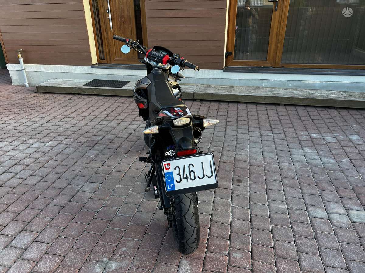 Aprilia SX 125cc, supermoto