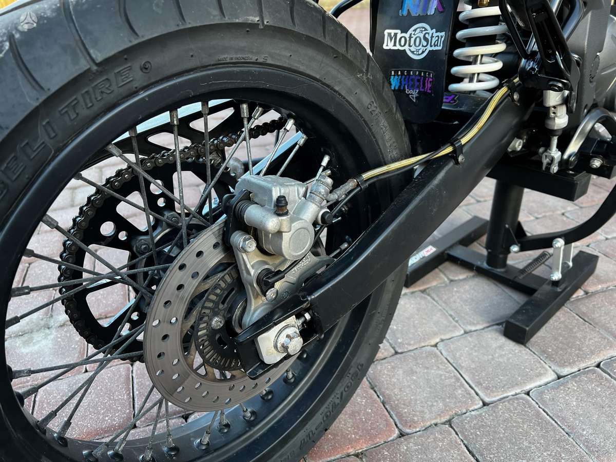 Aprilia SX 125cc, supermoto
