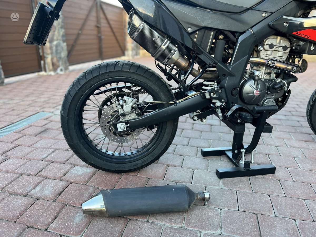 Aprilia SX 125cc, supermoto