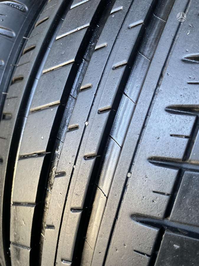 Michelin, vasarinės 215/45 R18