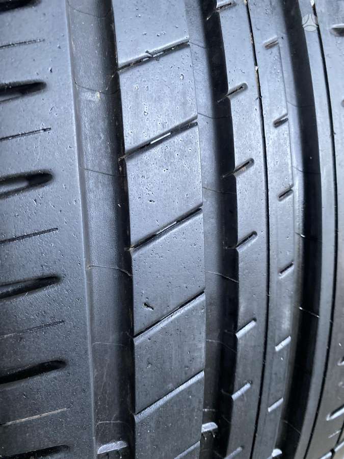 Michelin, vasarinės 215/45 R18