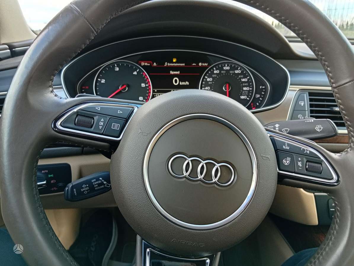 Audi A6, 3.0 l., Седан