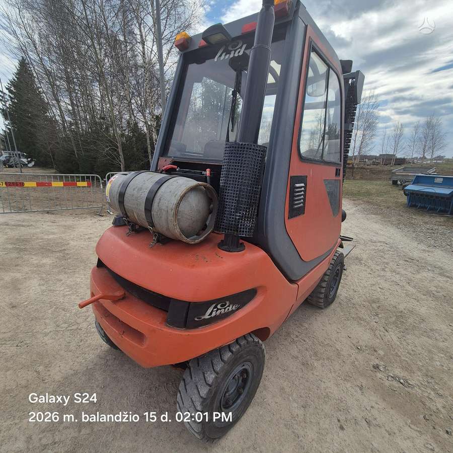 Linde H20, forklifts