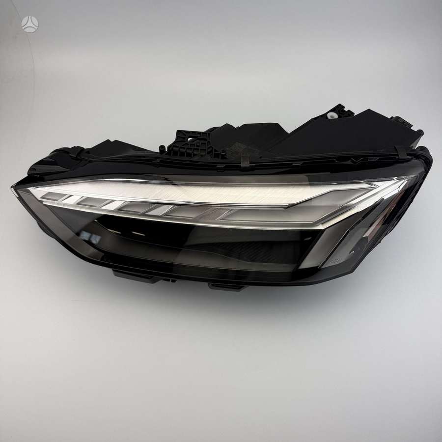 Audi A5 žibintai