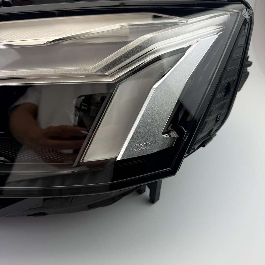 Audi A5 lights