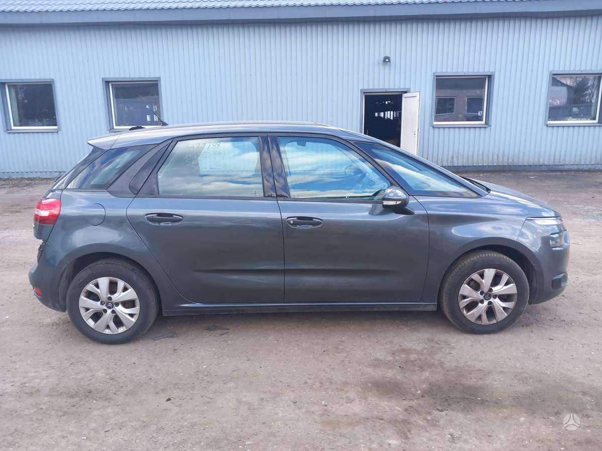 Citroen C4 Picasso rezerves daļās. Engine code hny eb2dts color code ktp