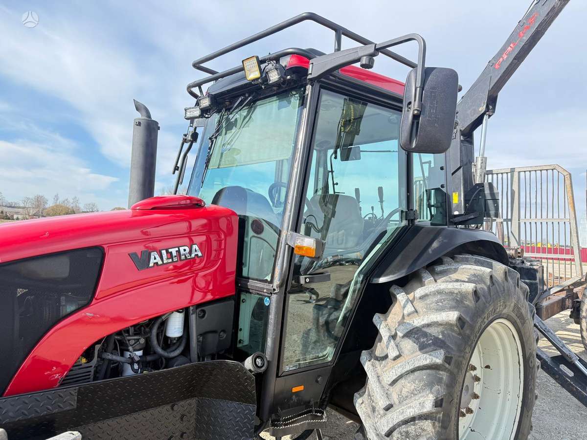 Valtra A93H + Palms 13, forwarders