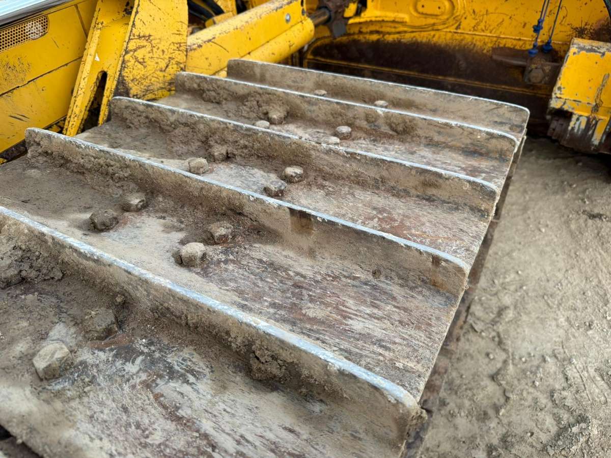 Komatsu D51PX-22, бульдозеры
