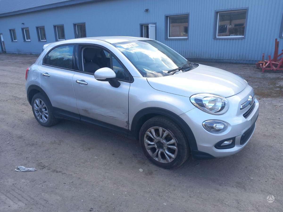 Fiat 500X dalimis