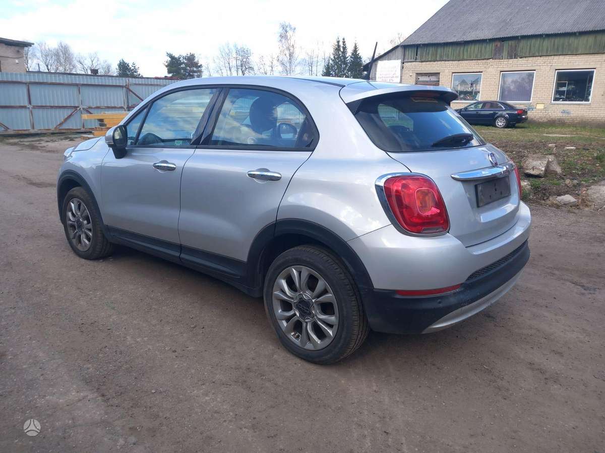 Fiat 500X dalimis