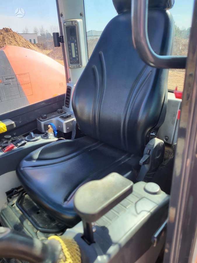 Atlas AC 60 UF, mini excavator
