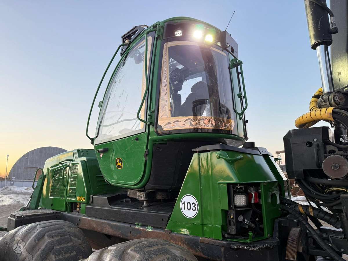 John Deere 1510 E ECO III, форвардеры