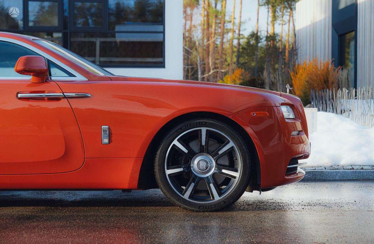 Rolls-Royce Wraith - 8