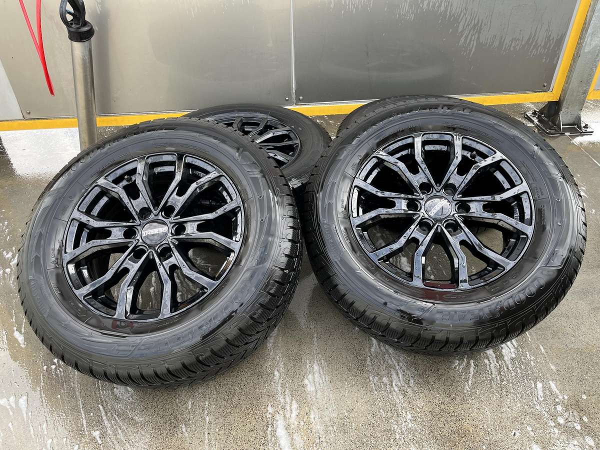 Dezent KC Black, light alloy, R18