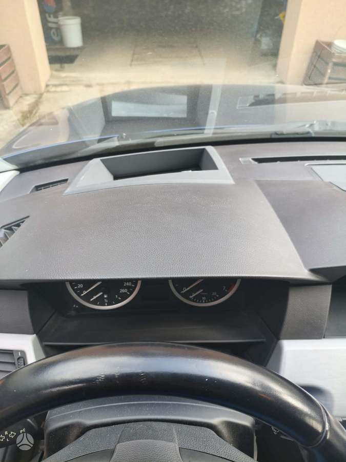 BMW 550, 4.7 l., Седан
