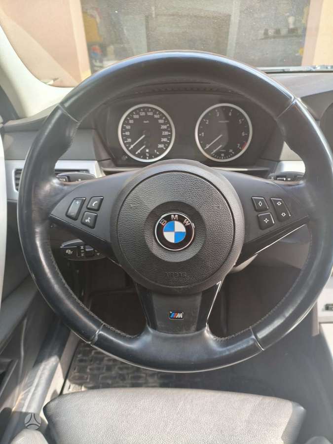 BMW 550, 4.7 l., Седан