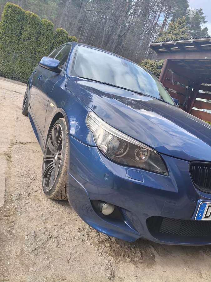 BMW 550, 4.7 l., Седан