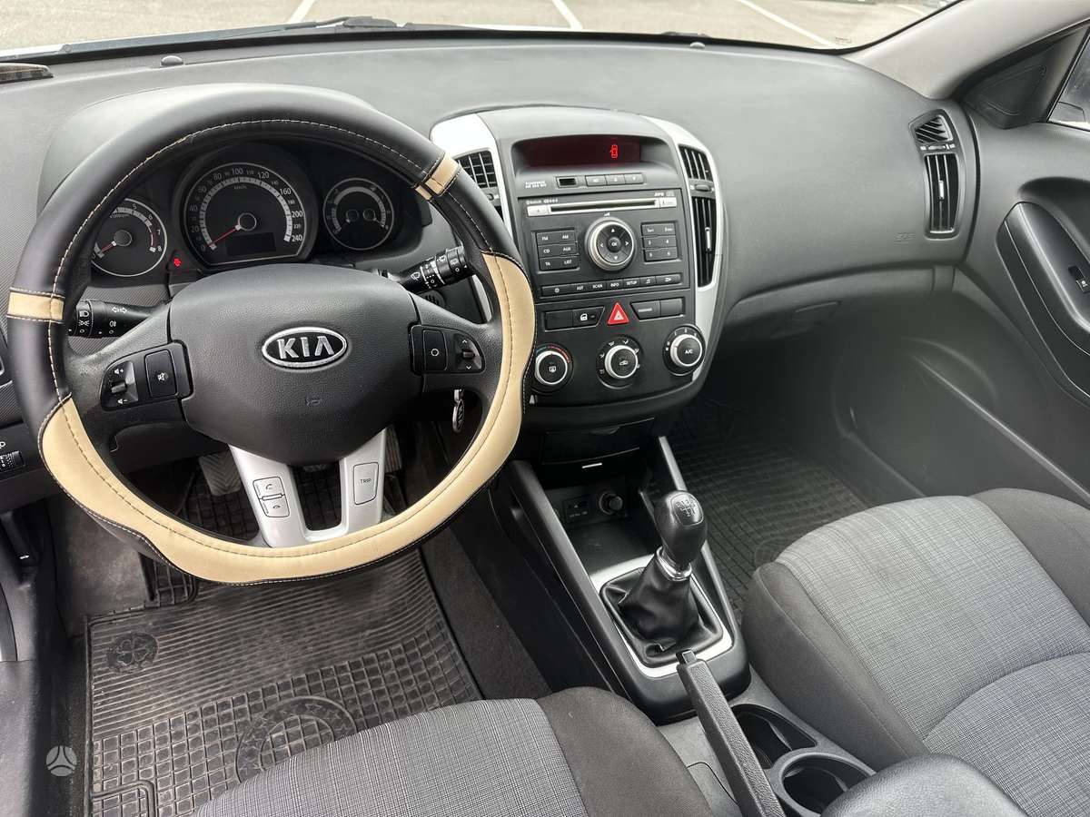 Kia Ceed, 1.4 l., hatchback