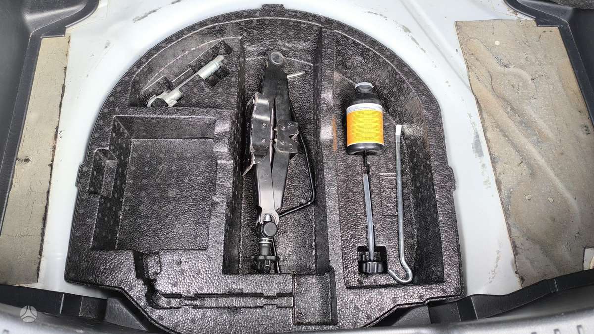Mazda 2, 1.5 l., hečbekas