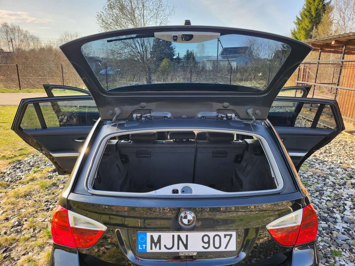 BMW 320, 2.0 l., Универсал