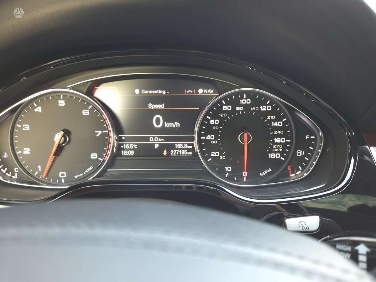Audi A8 L, 3.0 l., Седан