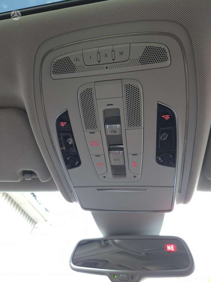 Audi A8 L, 3.0 l., Седан