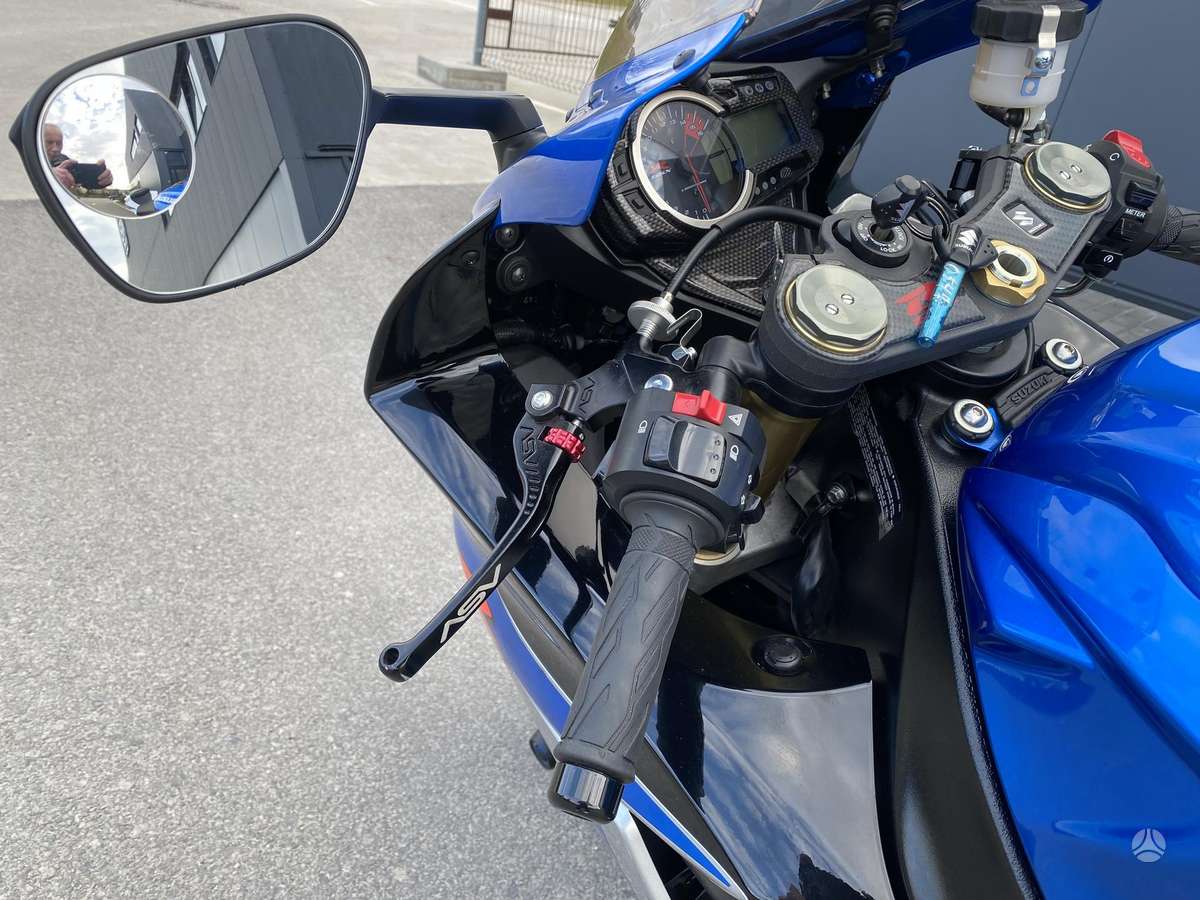 Suzuki GSX-R 750cc, superbikes