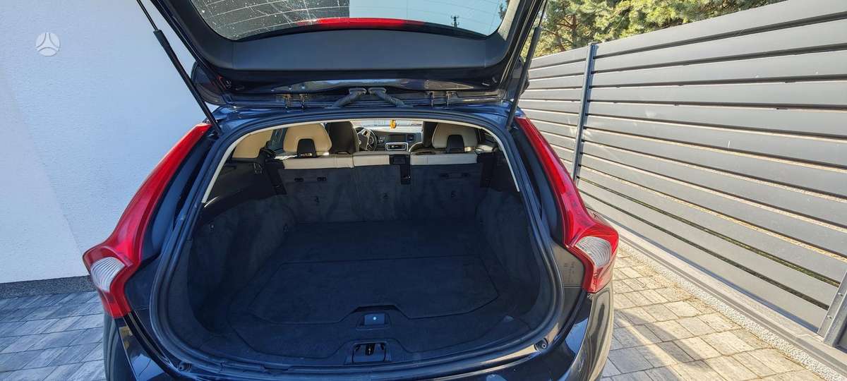 Volvo V60, 2.0 l., wagon