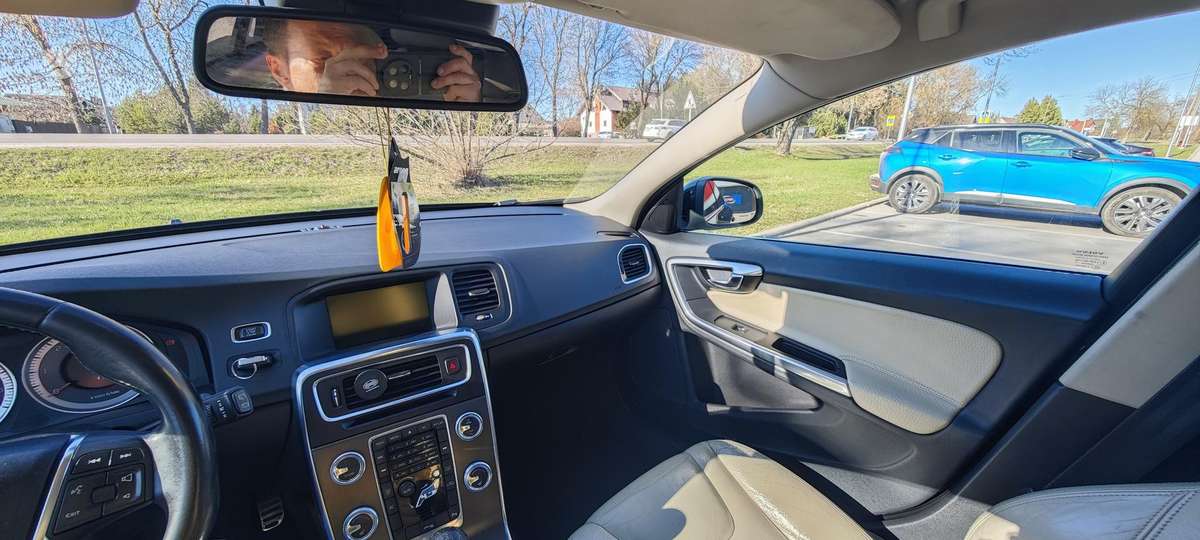 Volvo V60, 2.0 l., wagon