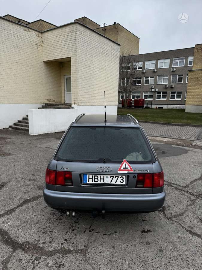 Audi A6, 2.5 l., universalas