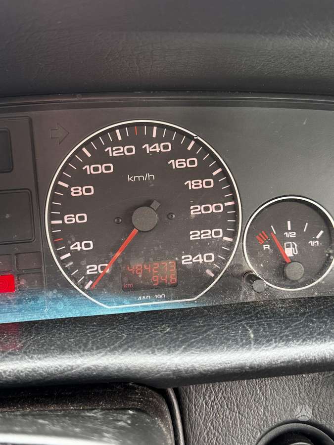 Audi A6, 2.5 l., universalas