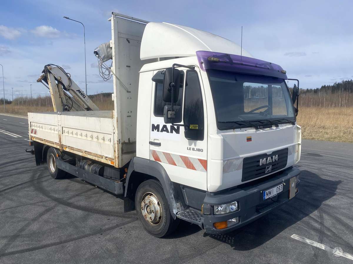 MAN L2000, crane trucks