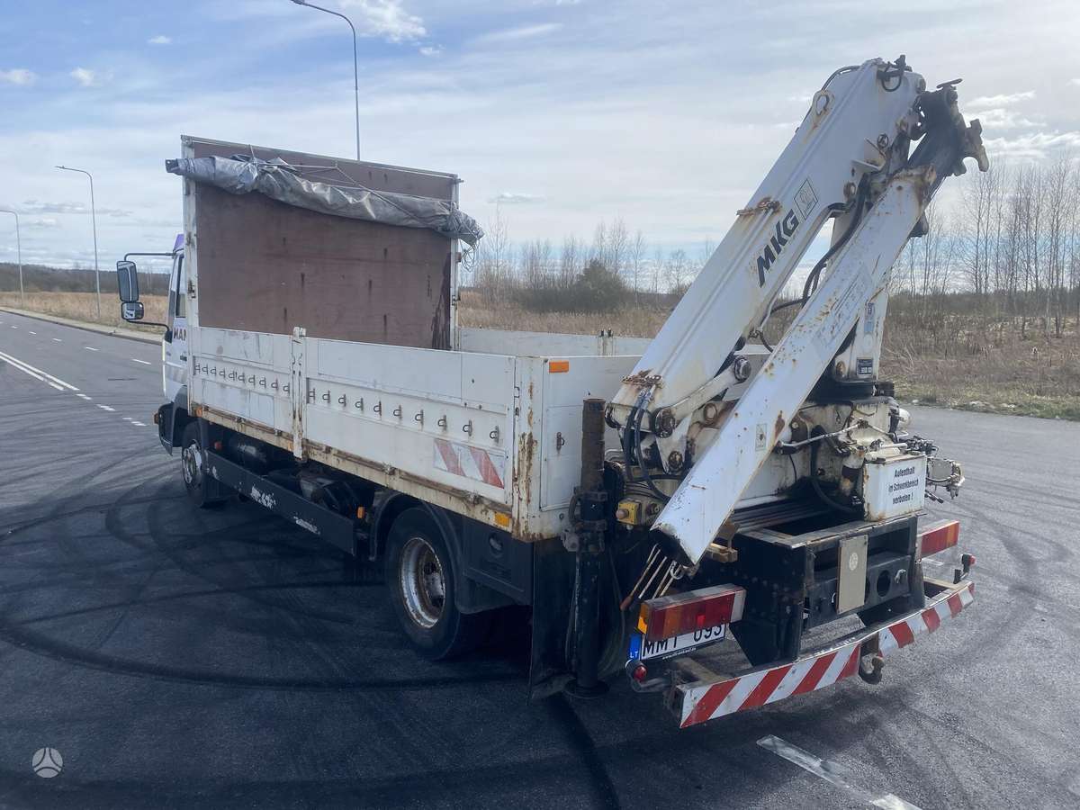 MAN L2000, su kranu