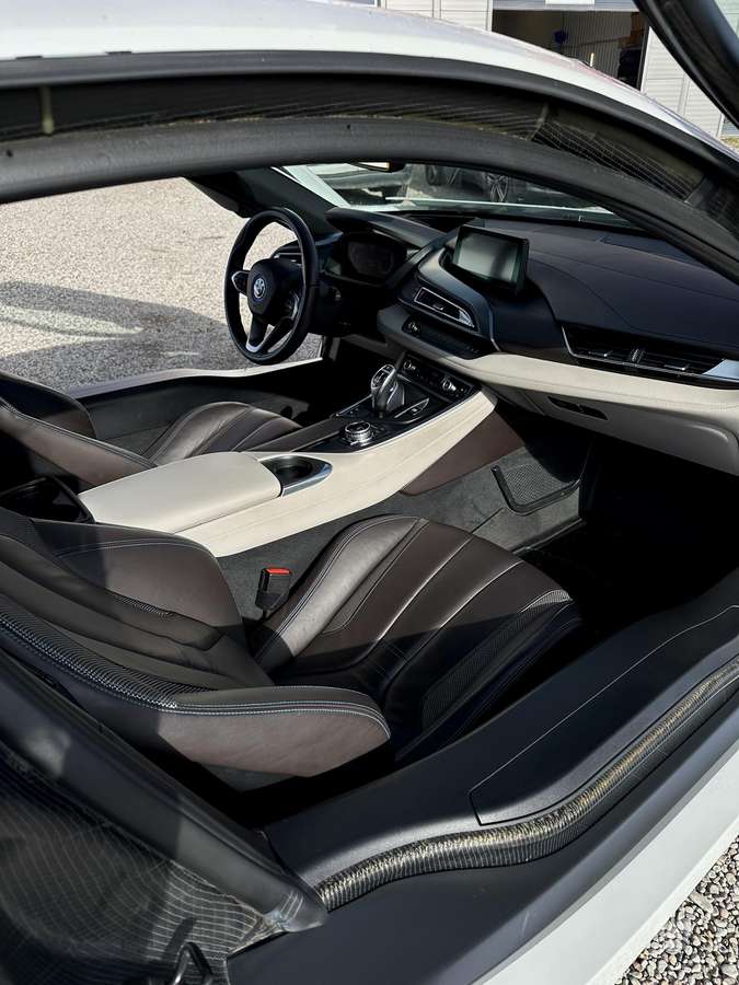 BMW i8, coupe