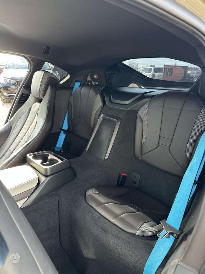 BMW i8, coupe