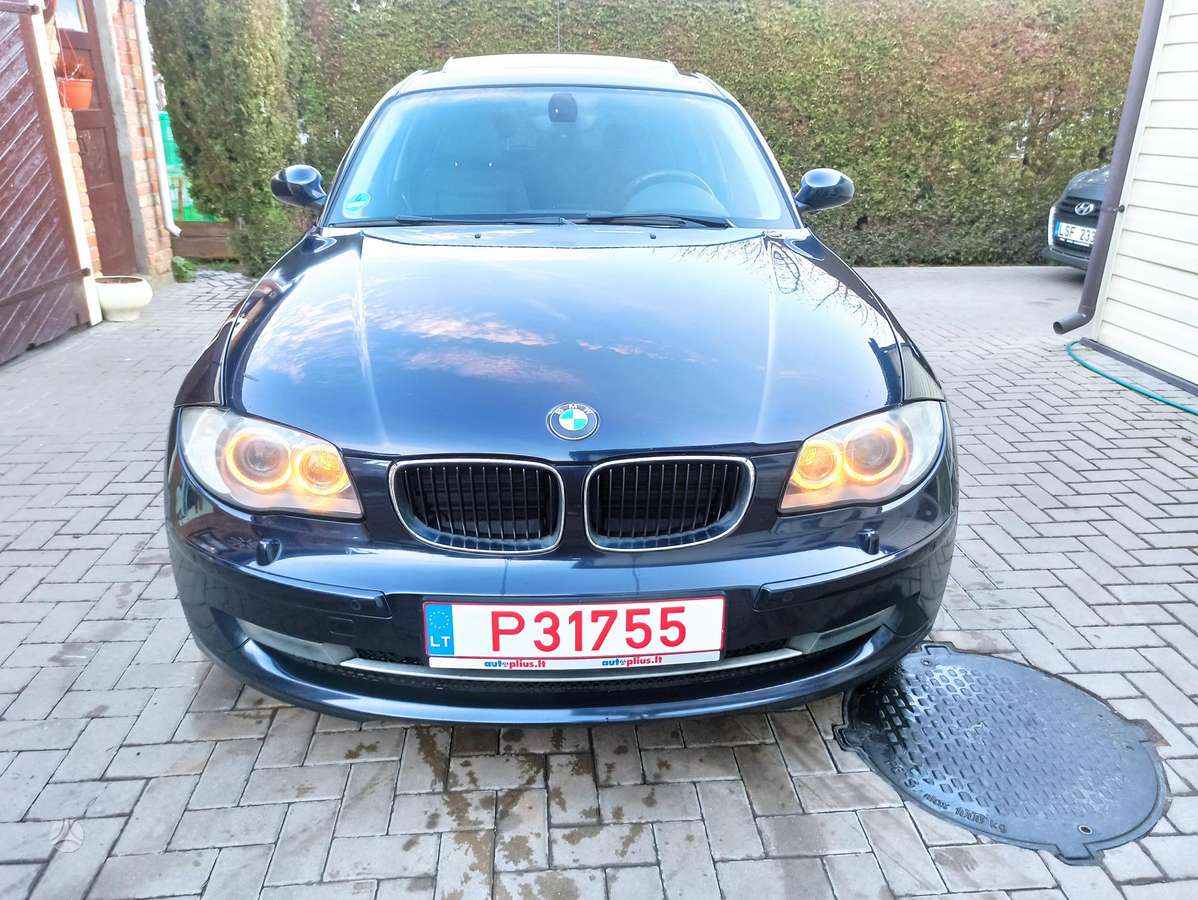 BMW 118, 2.0 l., hatchback