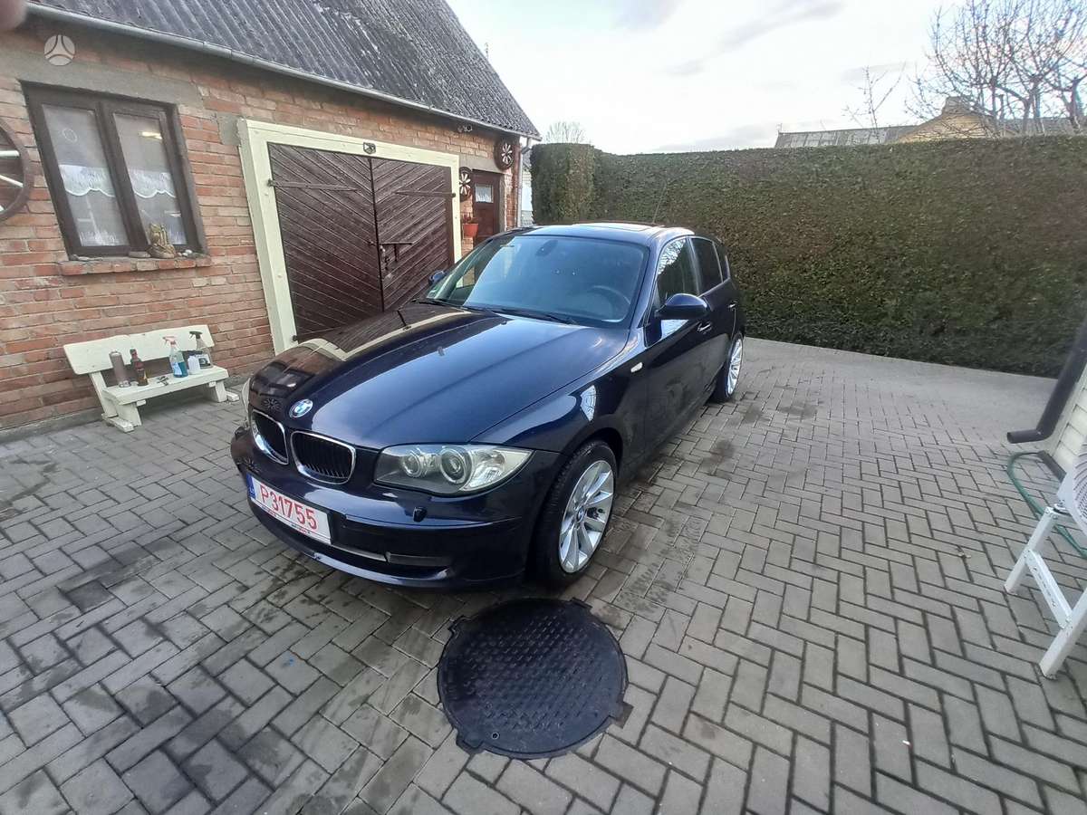 BMW 118, 2.0 l., hatchback