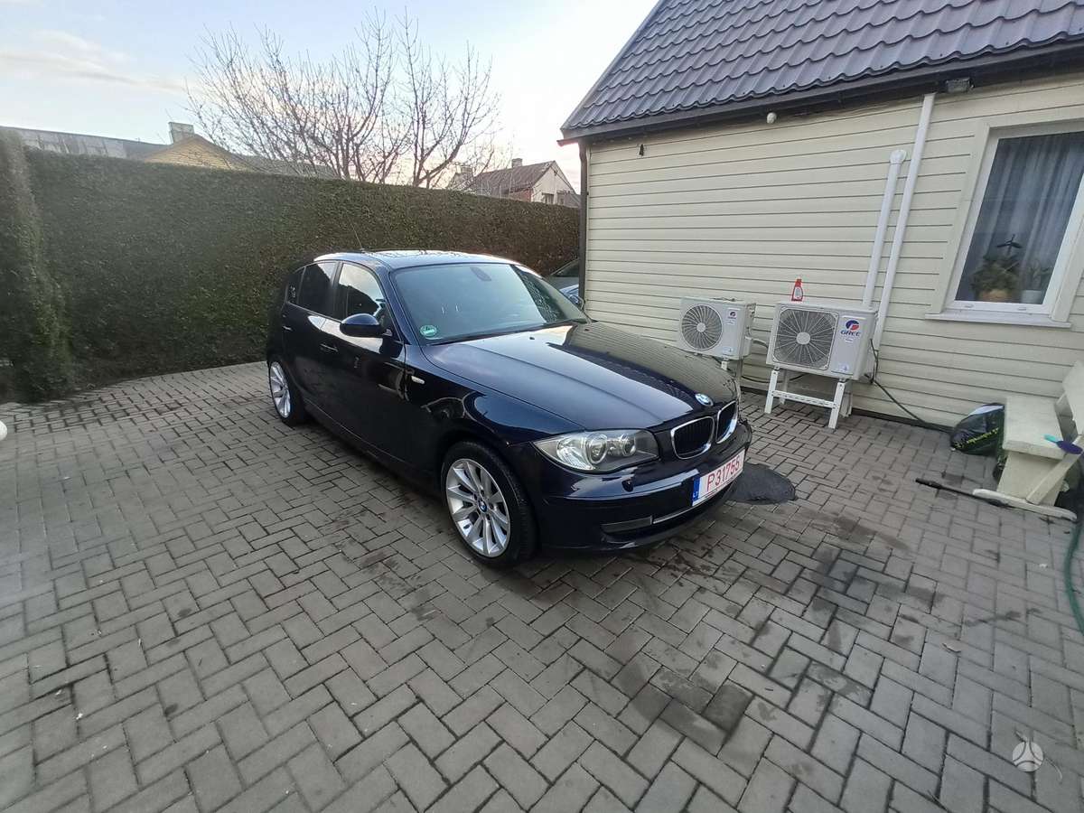 BMW 118, 2.0 l., hatchback