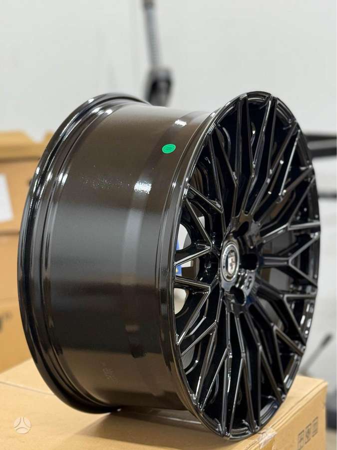 -Kita- 3232F Black, light alloy, R20