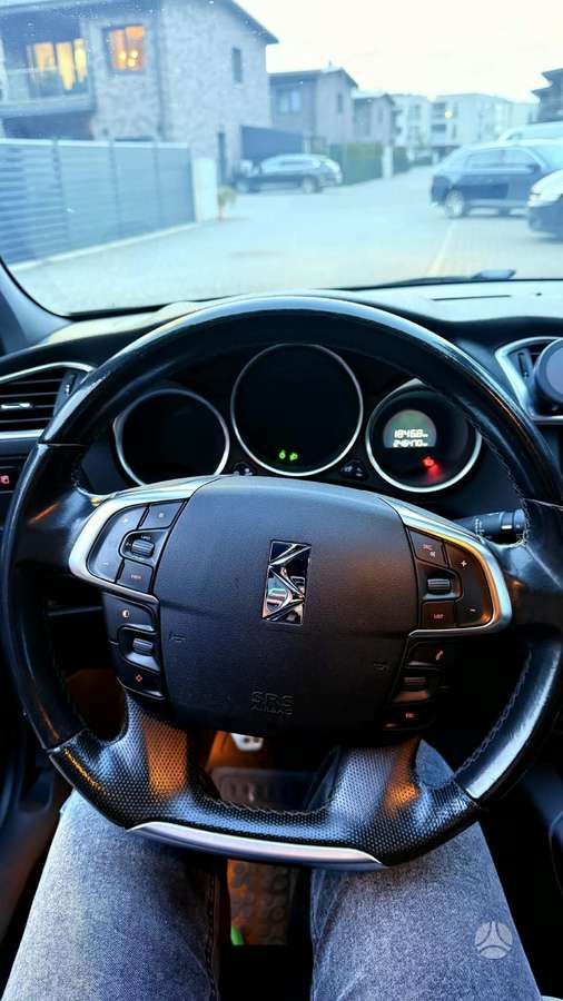 Citroen DS4, 2.0 l., Хэтчбек