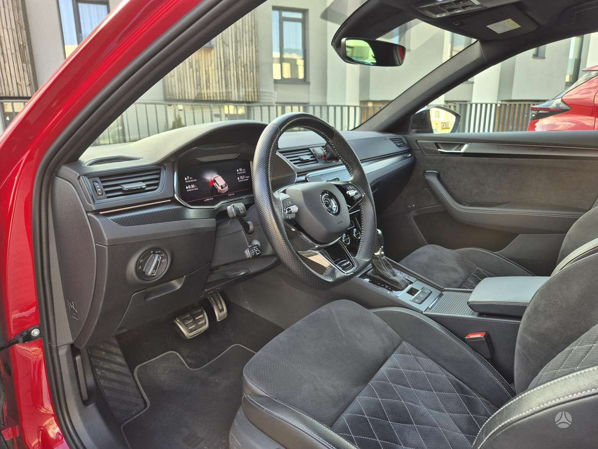 Skoda Superb, 2.0 l., wagon