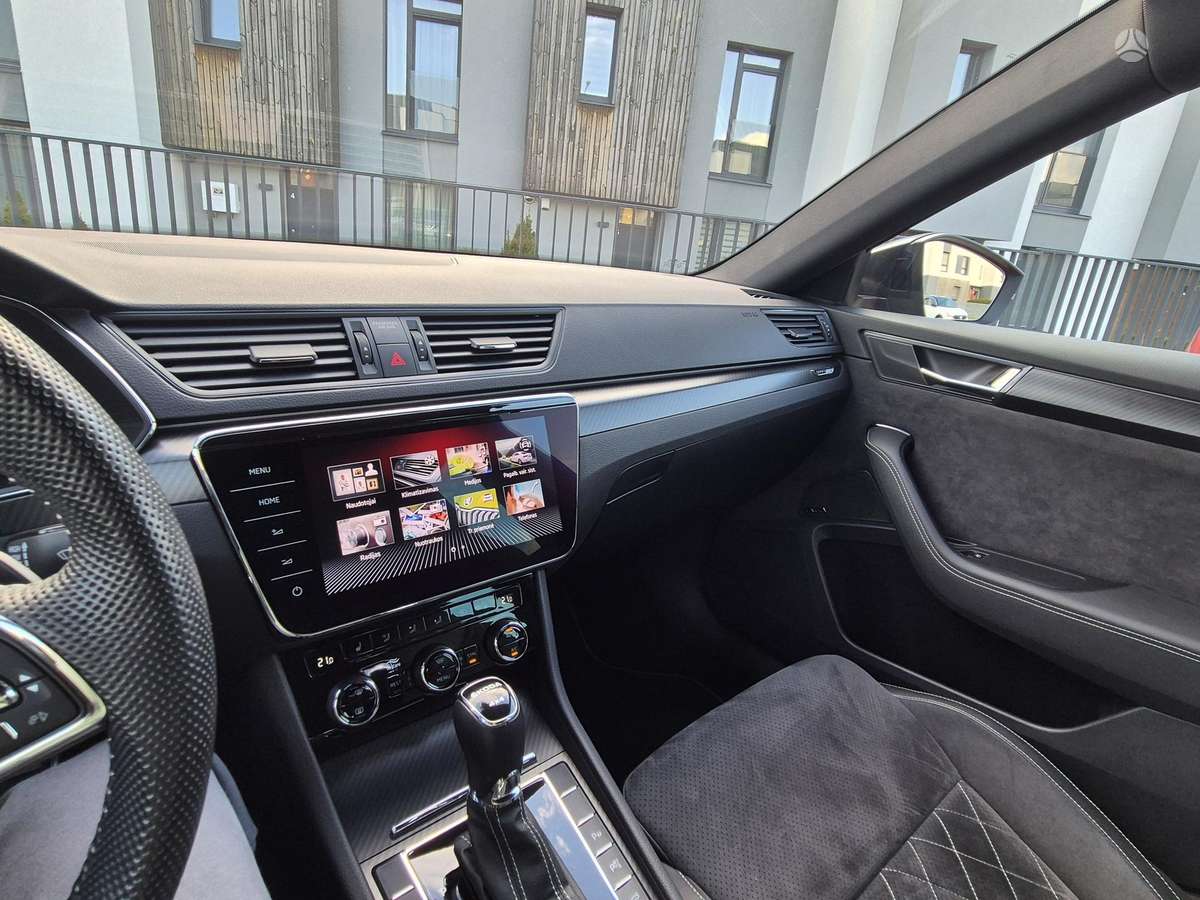 Skoda Superb, 2.0 l., wagon