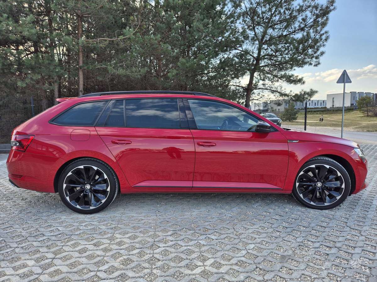 Skoda Superb, 2.0 l., wagon