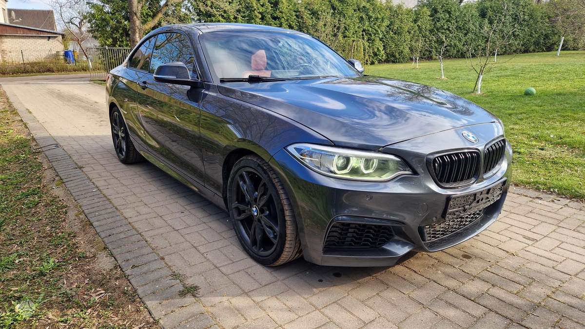 BMW M235, 3.0 l., coupe