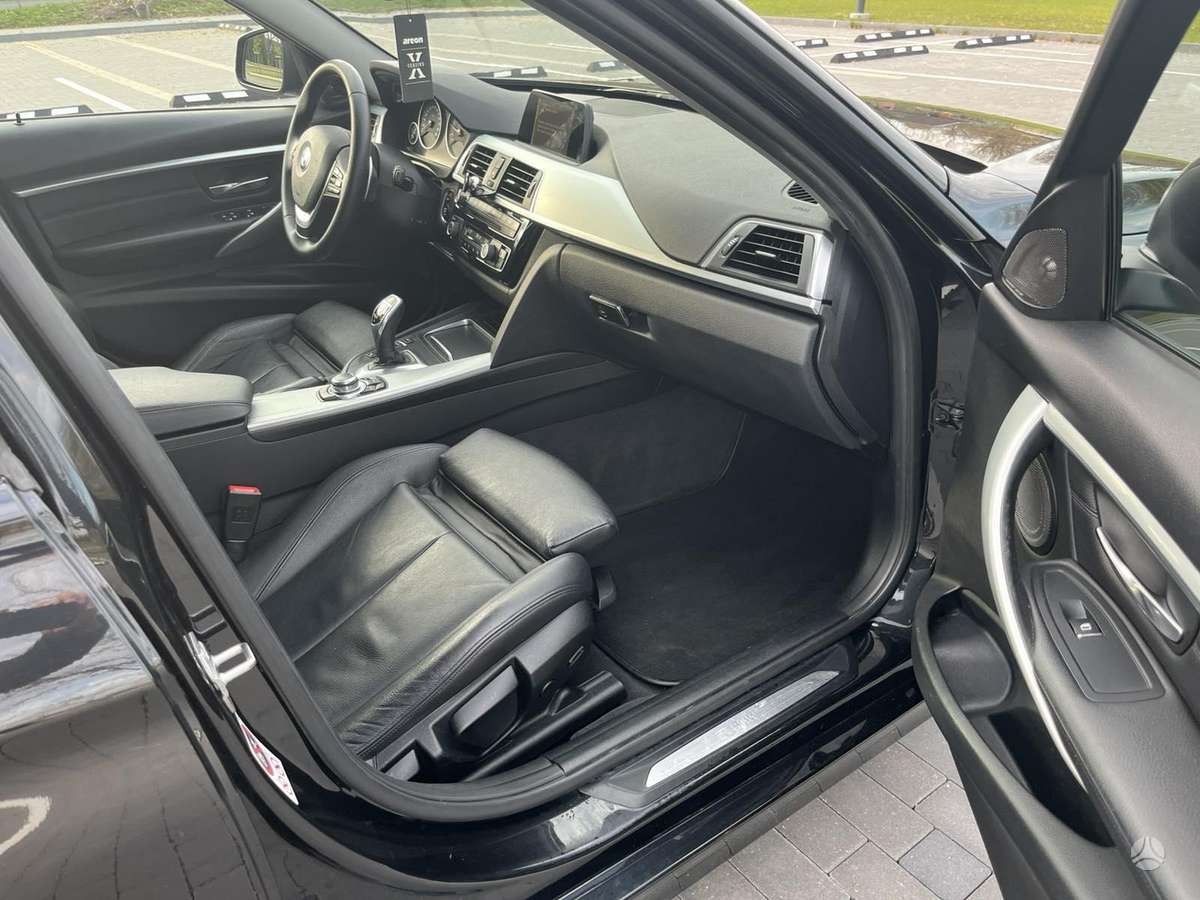 BMW 320, 2.0 l., universalas