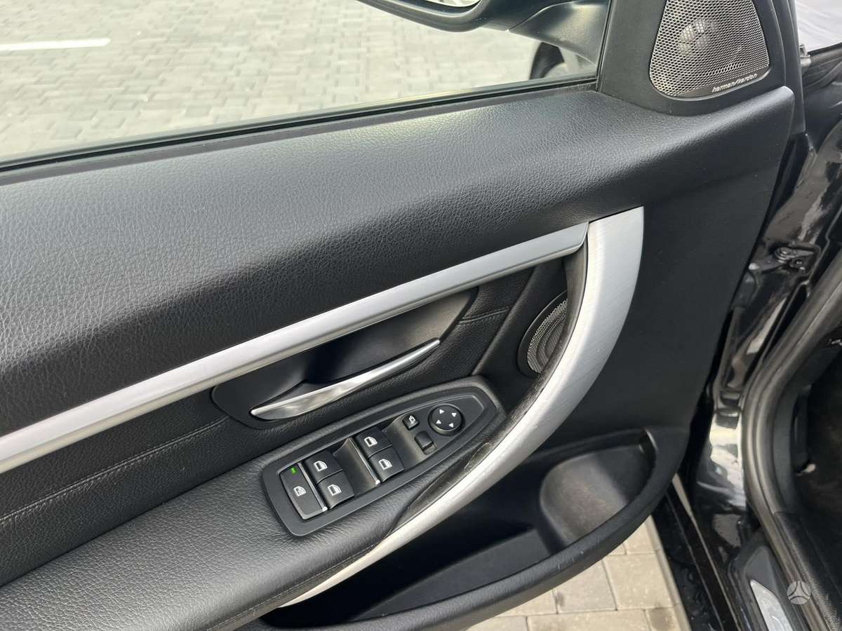 BMW 320, 2.0 l., wagon
