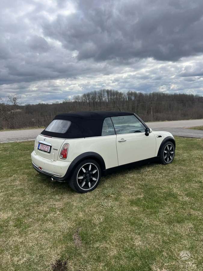 Mini Cooper, 1.6 l., convertible
